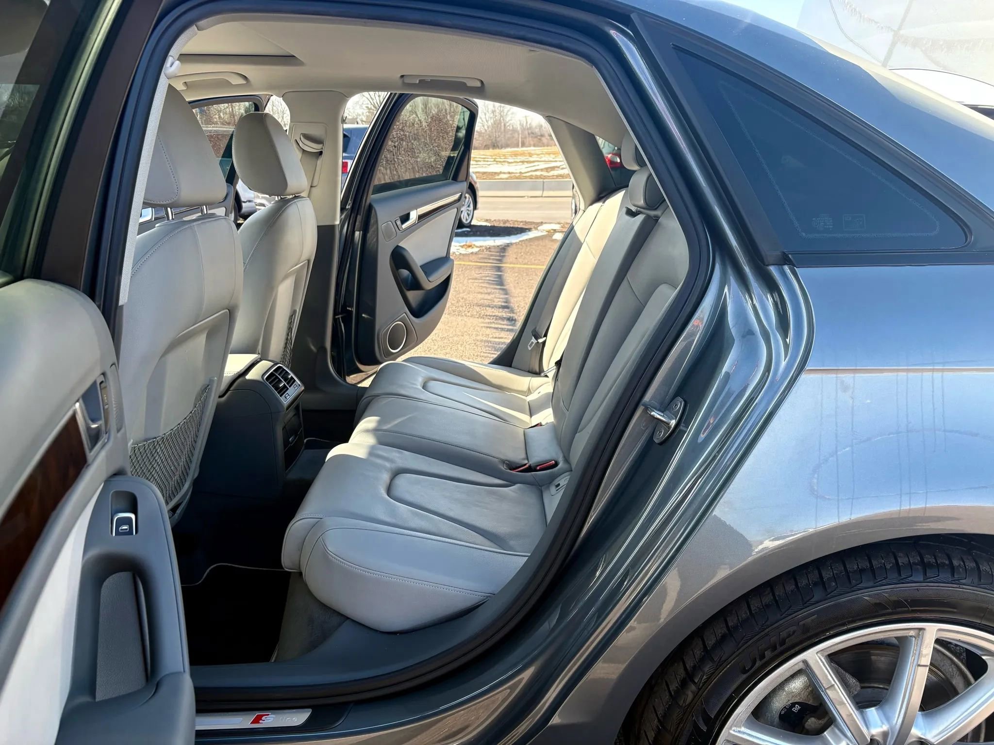 Used 2016 Audi A4 2.0T Premium Plus w/ Technology Package image 20