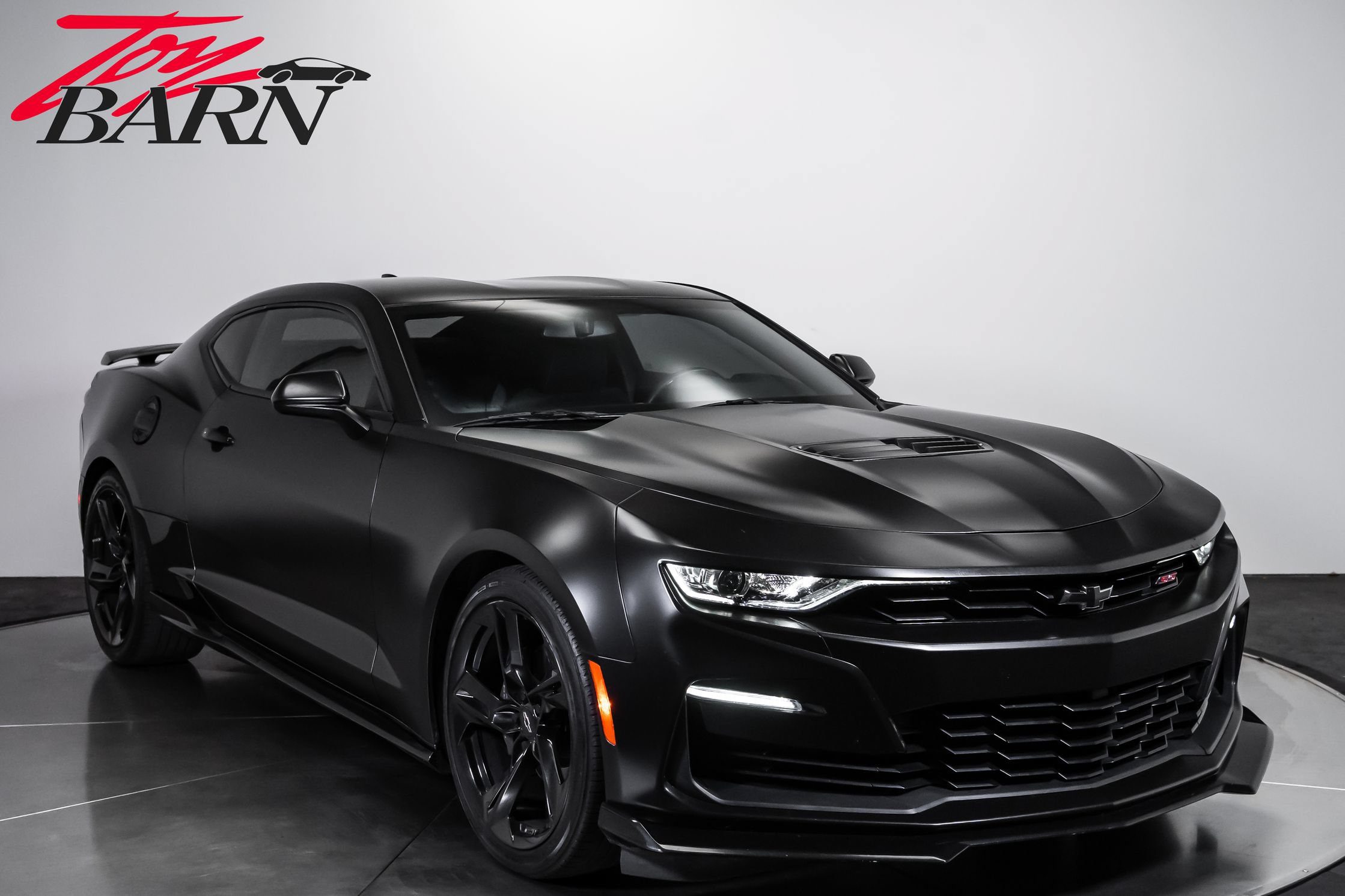 Used 2022 Chevrolet Camaro SS RWD image 7