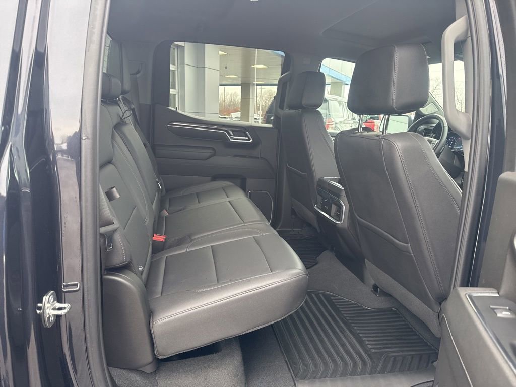 Used 2023 Chevrolet Silverado 1500 LTZ image 39