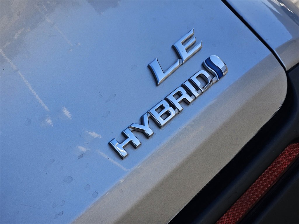 Used 2024 Toyota Sienna LE image 10