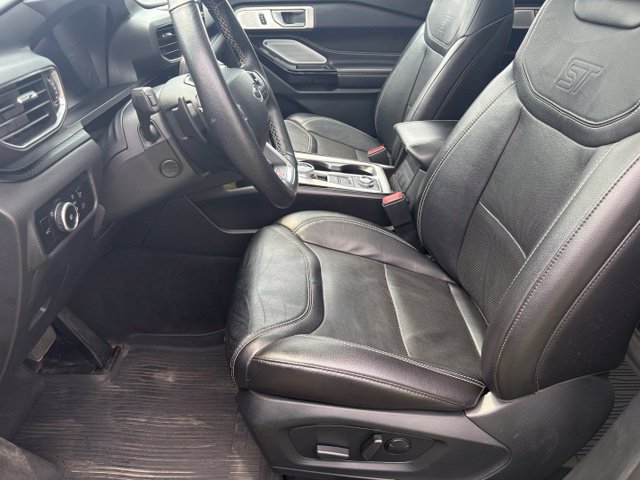 Used 2024 Ford Explorer ST w/ Technology Package AWD/4WD image 10