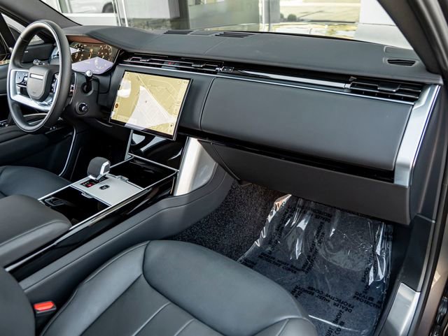 Used 2024 Land Rover Range Rover SE AWD/4WD image 30