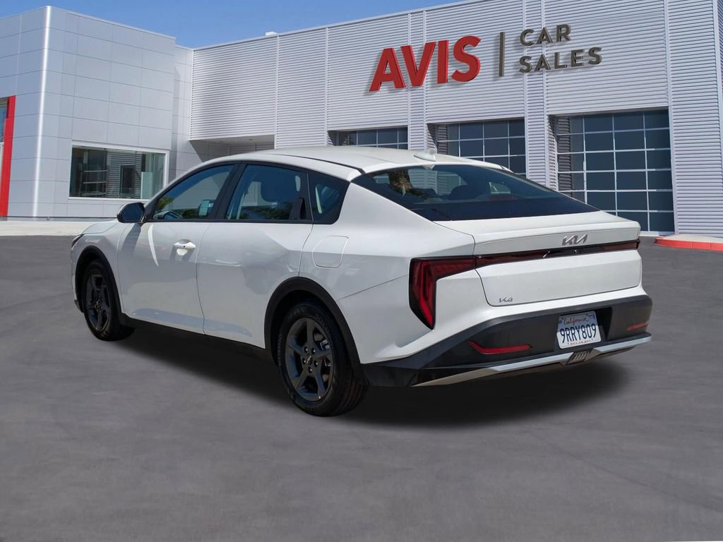 Used 2025 Kia K4 LXS image 9