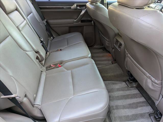 Used 2017 Lexus GX 460 w/ Navigation Package image 19