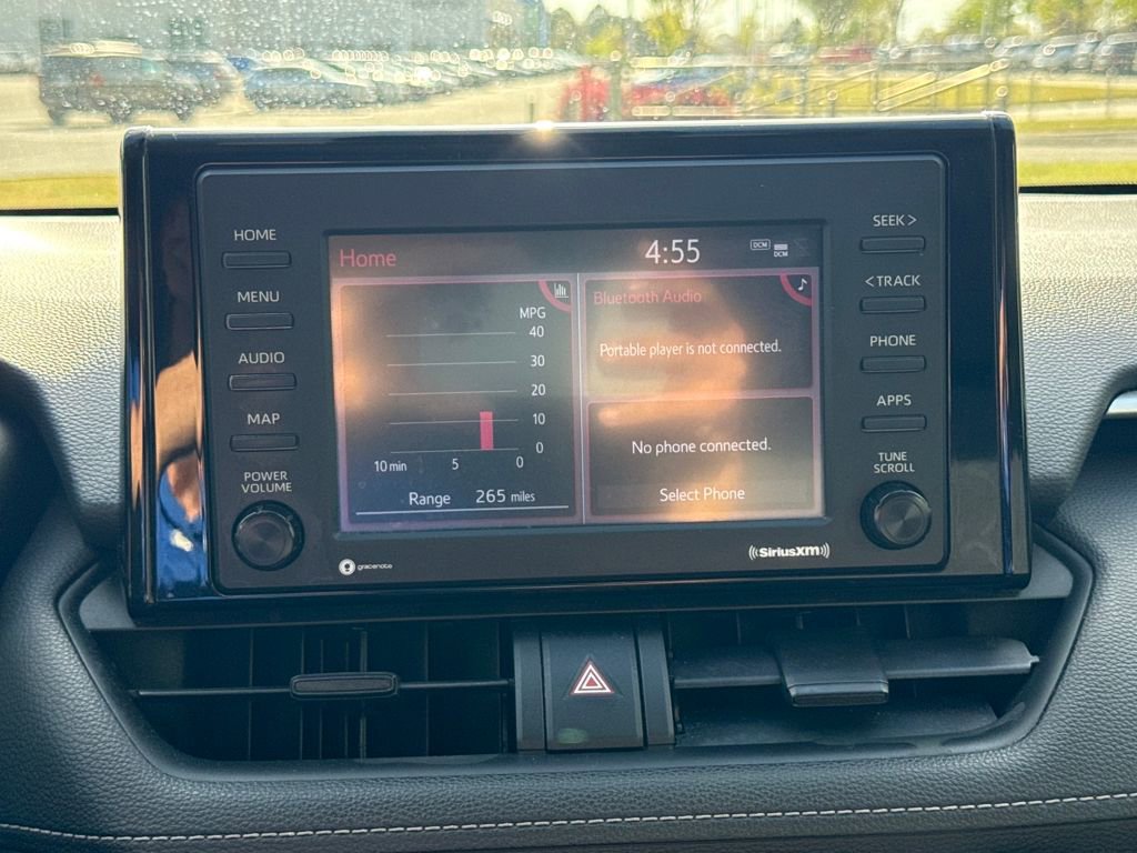 Used 2020 Toyota RAV4 XLE image 23