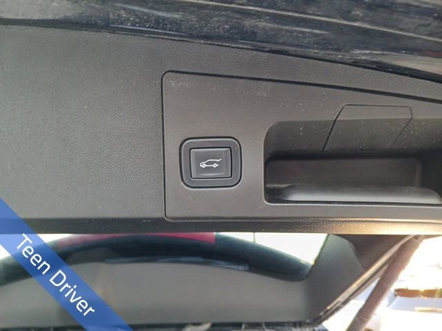 Used 2022 Cadillac XT5 Premium Luxury image 10