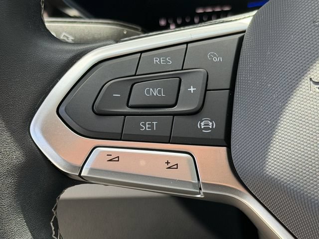 Certified 2023 Volkswagen Taos S FWD image 22