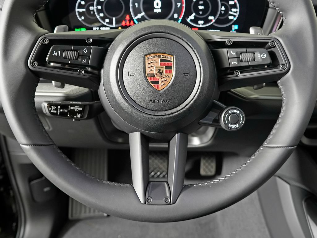 New 2026 Porsche Cayenne Coupe AWD/4WD image 24