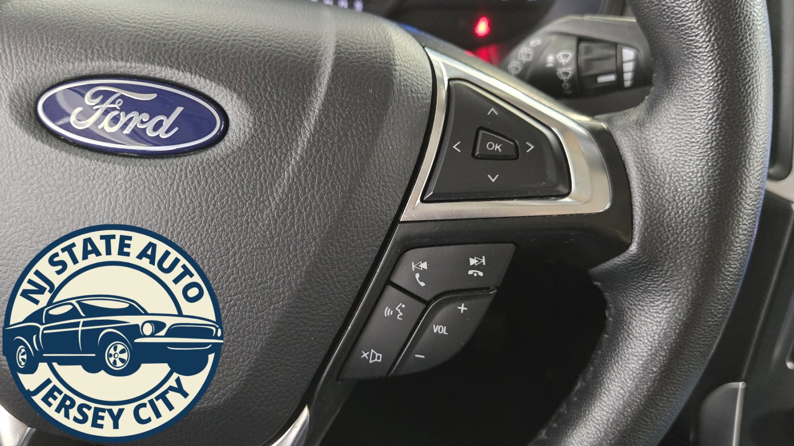 Used 2024 Ford Edge SEL image 12