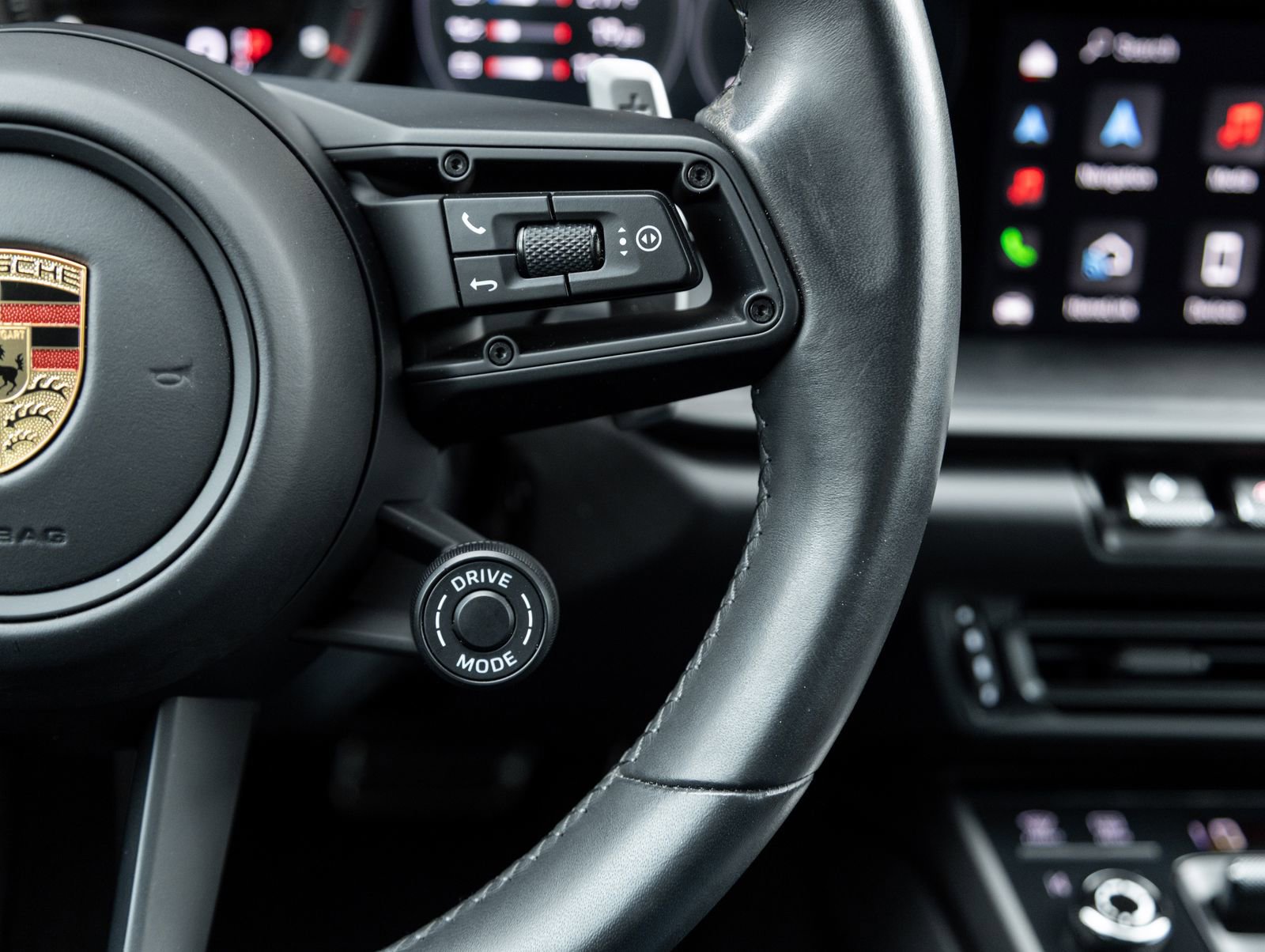 Certified 2023 Porsche 911 Carrera GTS RWD image 16