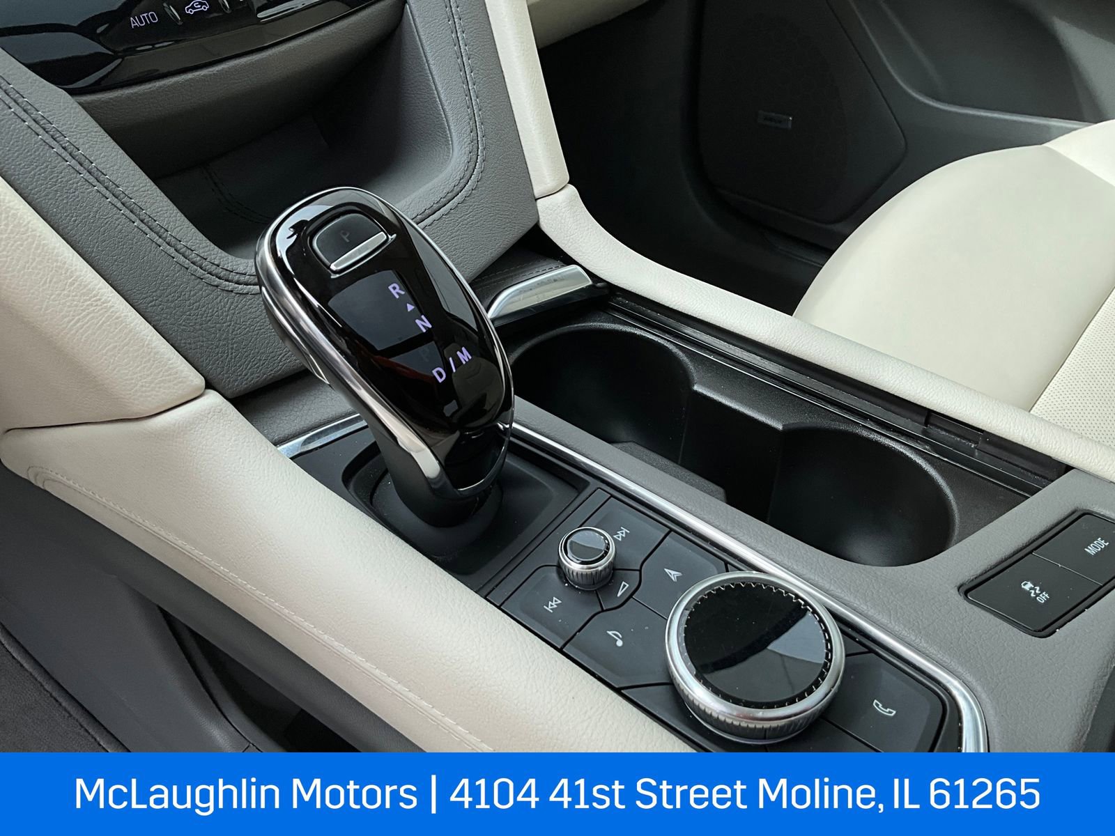 Certified 2023 Cadillac XT5 Premium Luxury AWD/4WD image 28