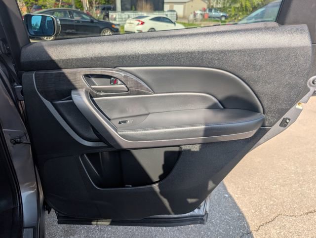 Used 2009 Acura MDX w/ Technology & Entertainment image 24