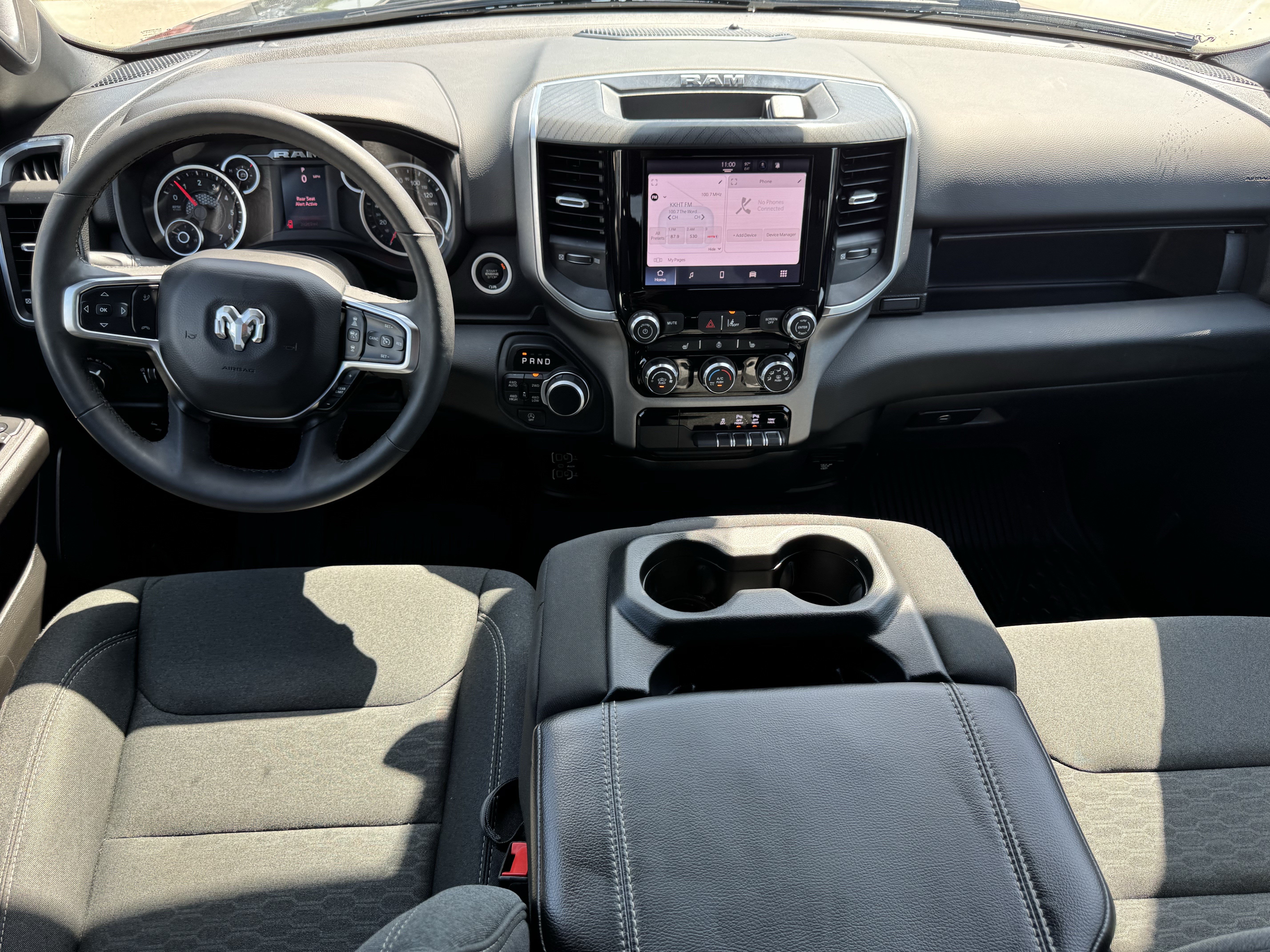 Used 2025 RAM 1500 Big Horn AWD/4WD image 14