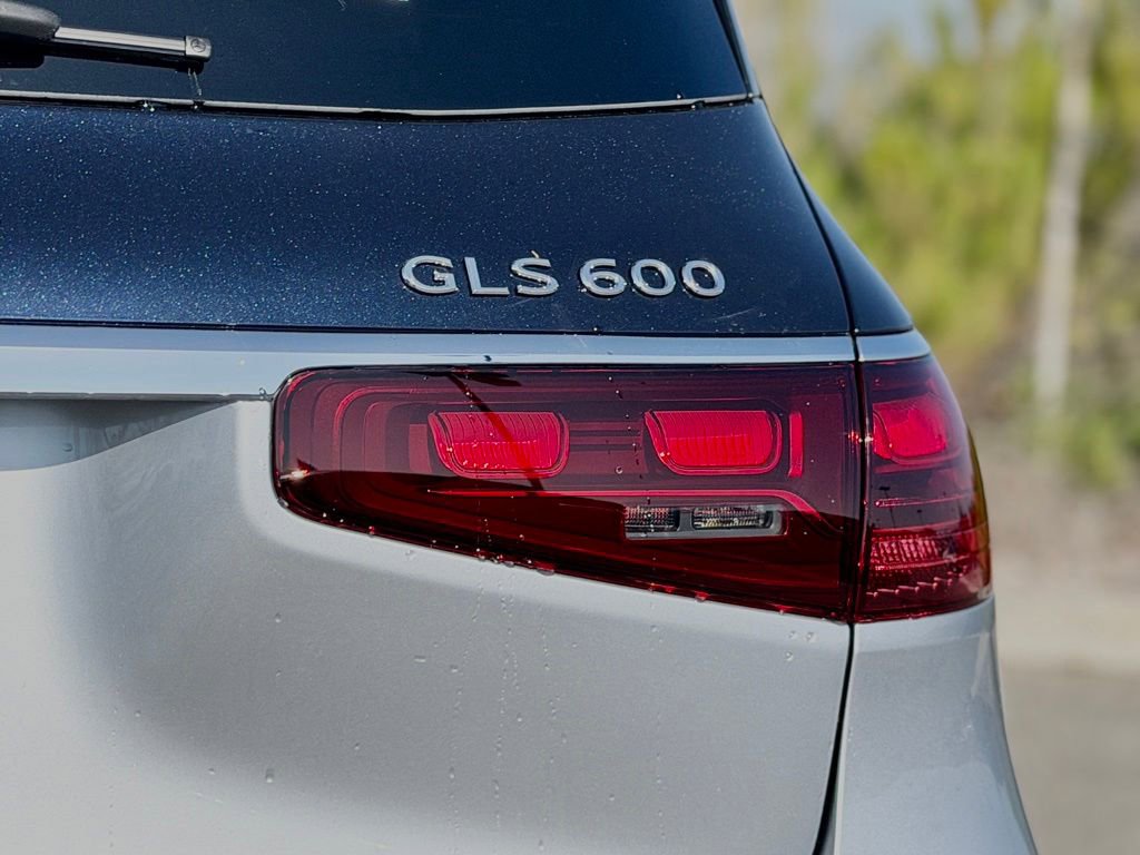 New 2026 Mercedes-Benz Maybach GLS 600 4MATIC image 16