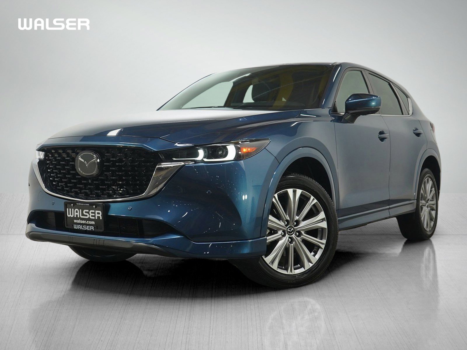 Used 2022 MAZDA CX-5 Signature image 1