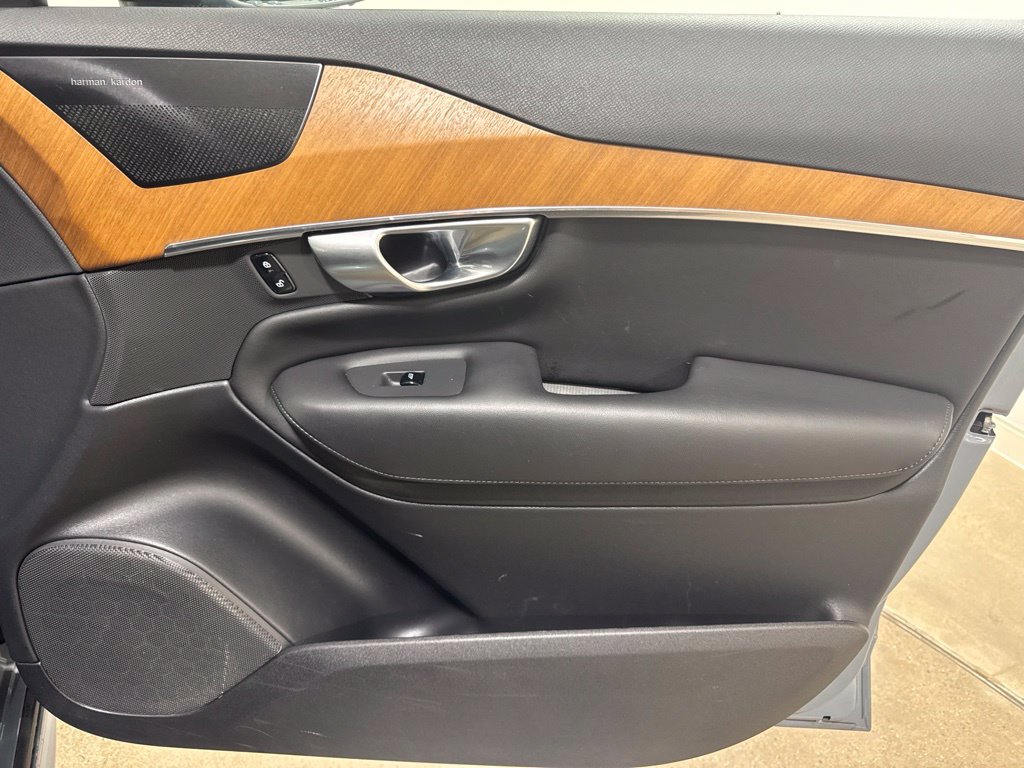 Certified 2023 Volvo XC90 B6 Plus w/ Protection Package Premier AWD/4WD image 27