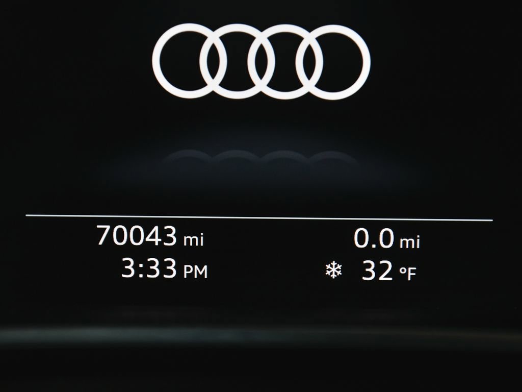 Used 2020 Audi Q3 2.0T Premium Plus w/ Premium Plus Package image 22