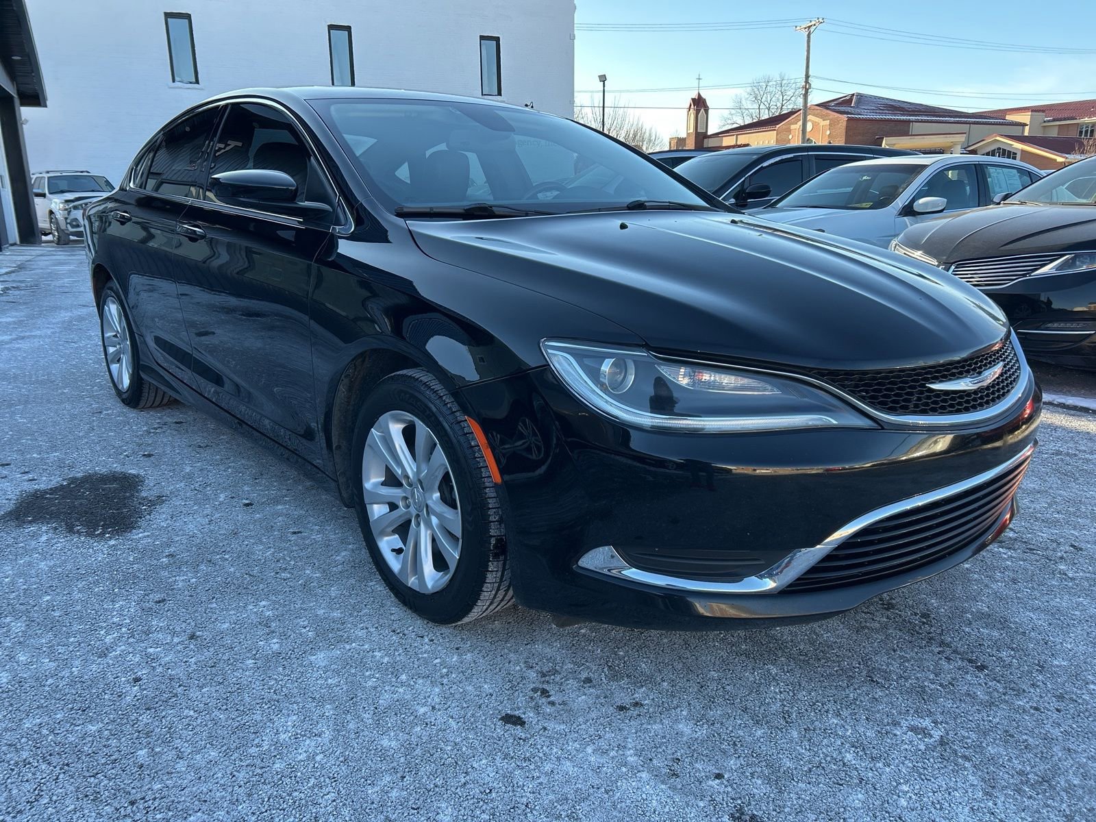 Used 2017 Chrysler 200 Limited Platinum w/ Comfort & Convenience Group image 7