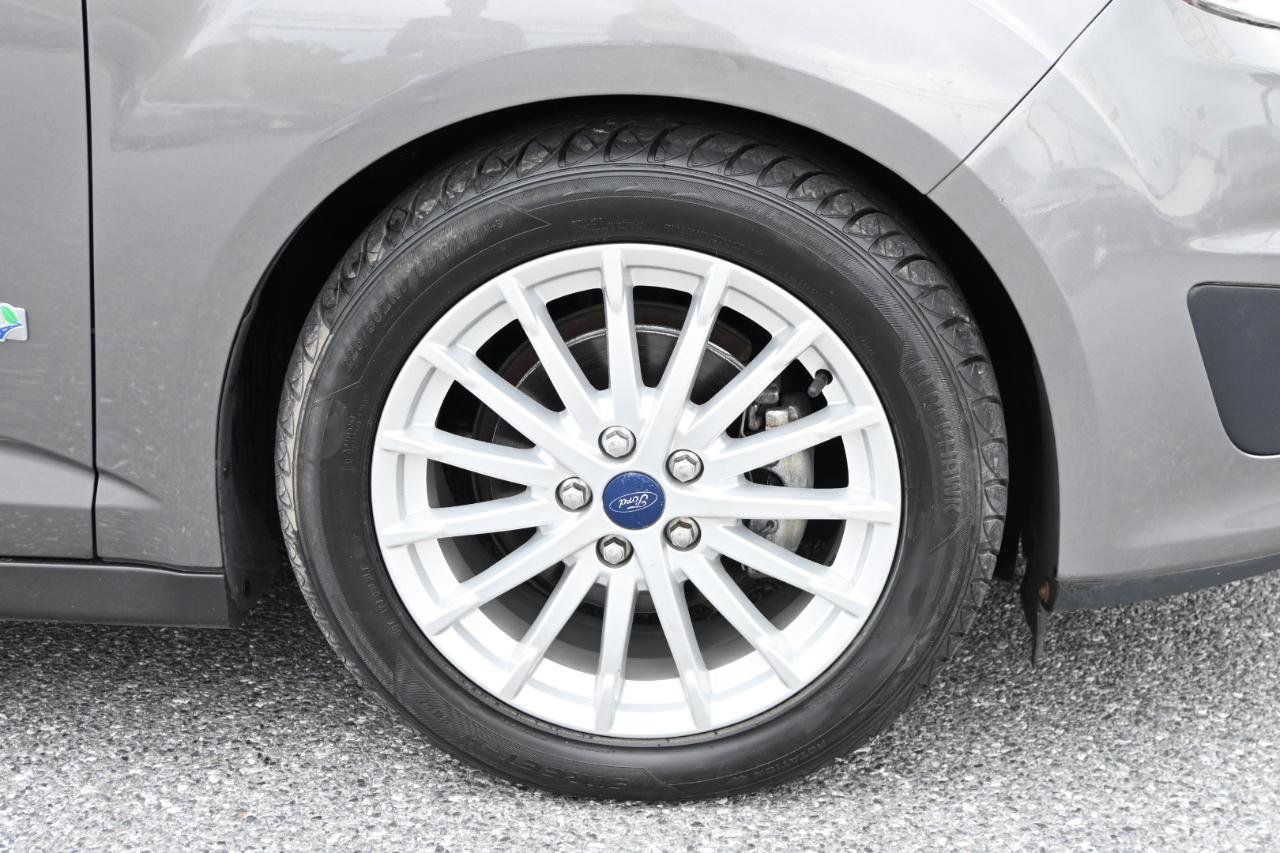Used 2014 Ford C-MAX SE FWD image 16