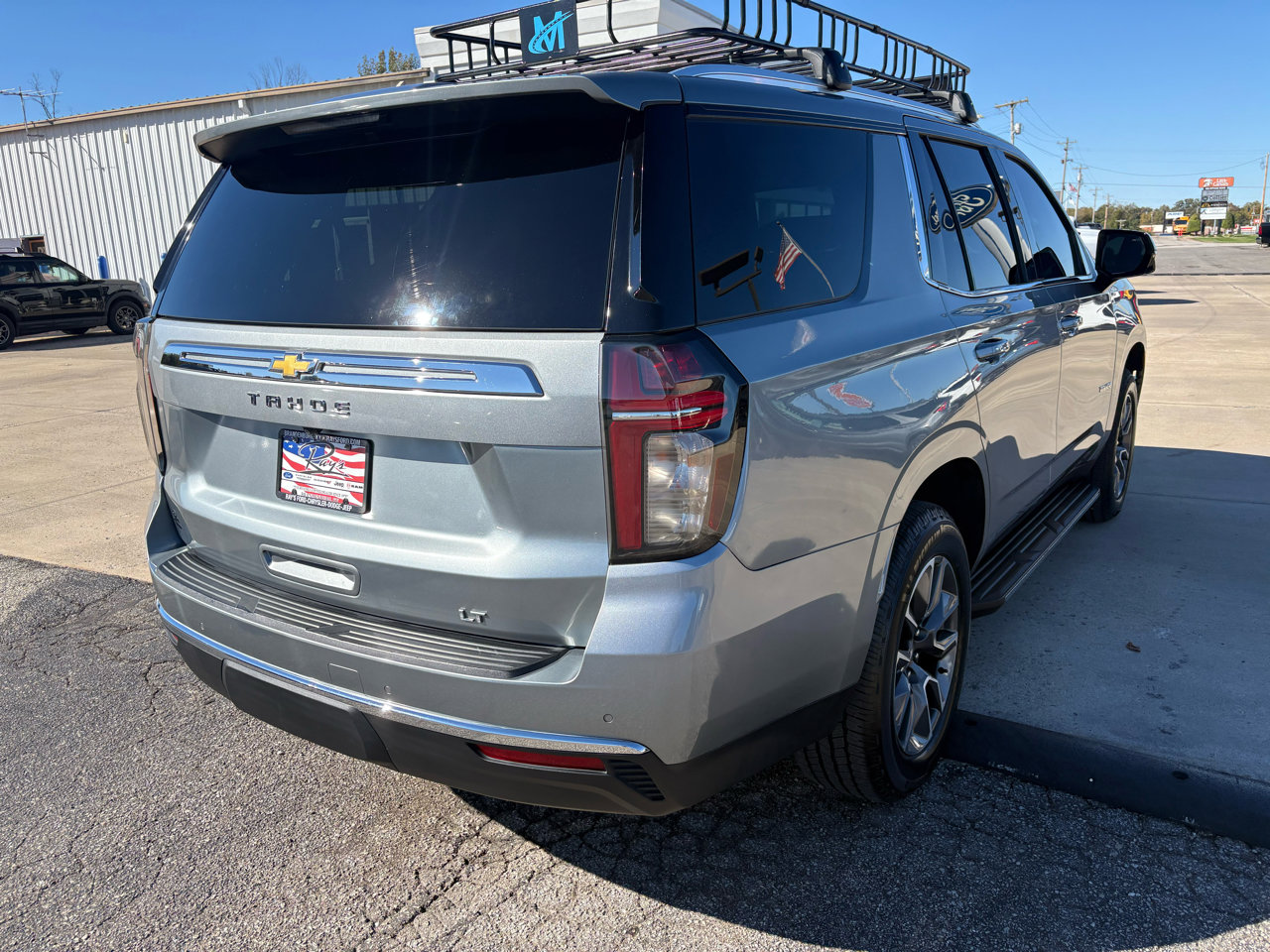 Used 2023 Chevrolet Tahoe LT w/ Luxury Package image 25
