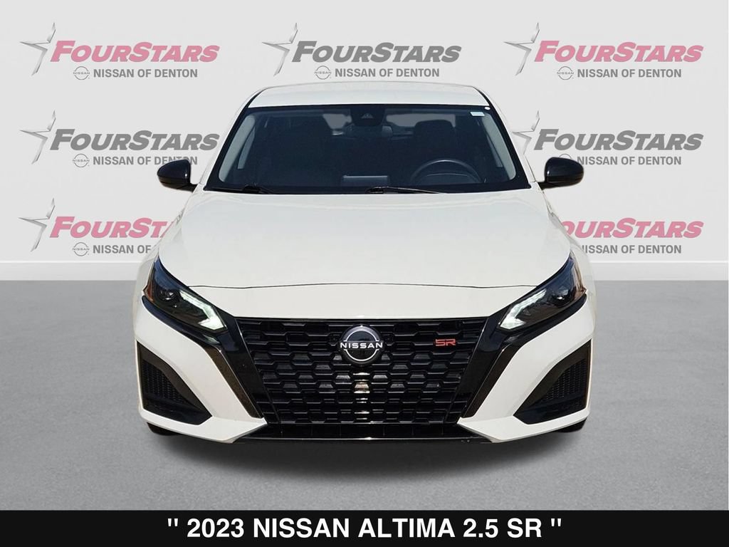 Used 2023 Nissan Altima 2.5 SR AWD/4WD image 10