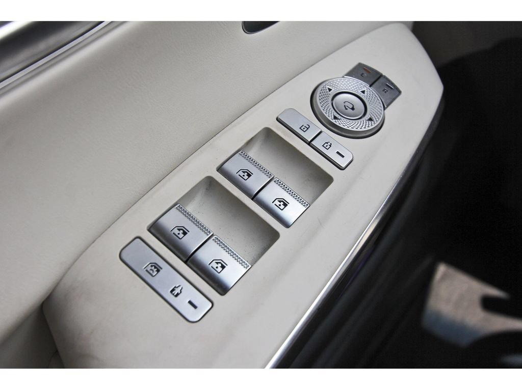 Used 2023 Genesis Electrified GV70 w/ Prestige Package AWD/4WD image 25