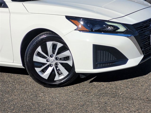 Certified 2025 Nissan Altima 2.5 S image 9