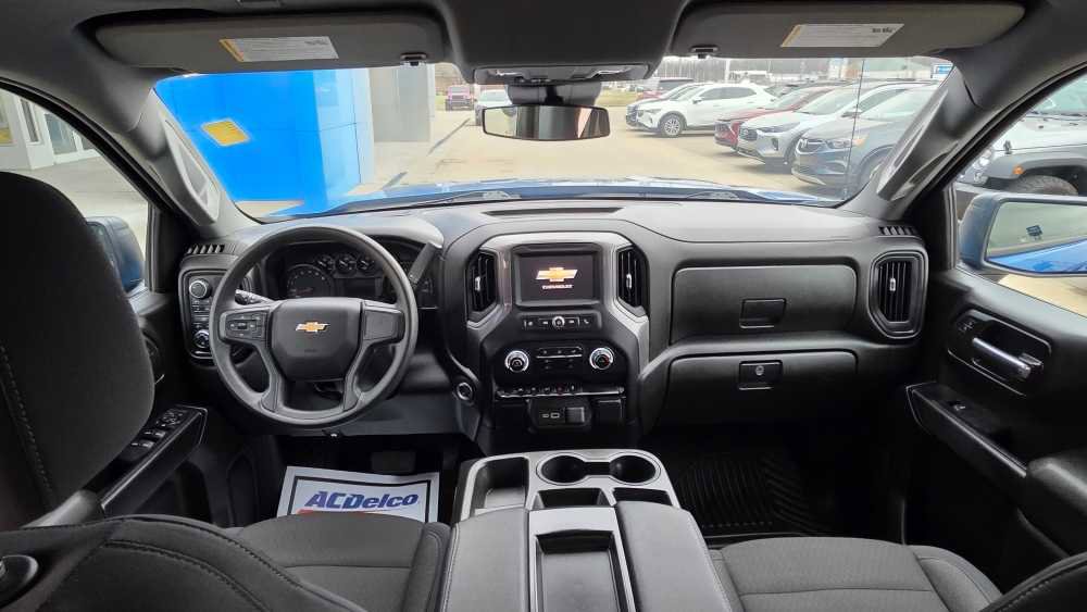 Used 2024 Chevrolet Silverado 1500 Custom image 19