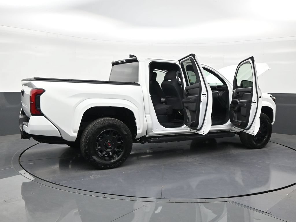 Used 2026 Toyota Tacoma SR5 RWD image 28