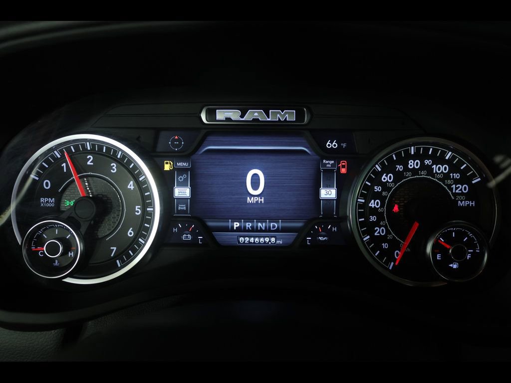 Used 2024 RAM 2500 Big Horn w/ Night Edition AWD/4WD image 28