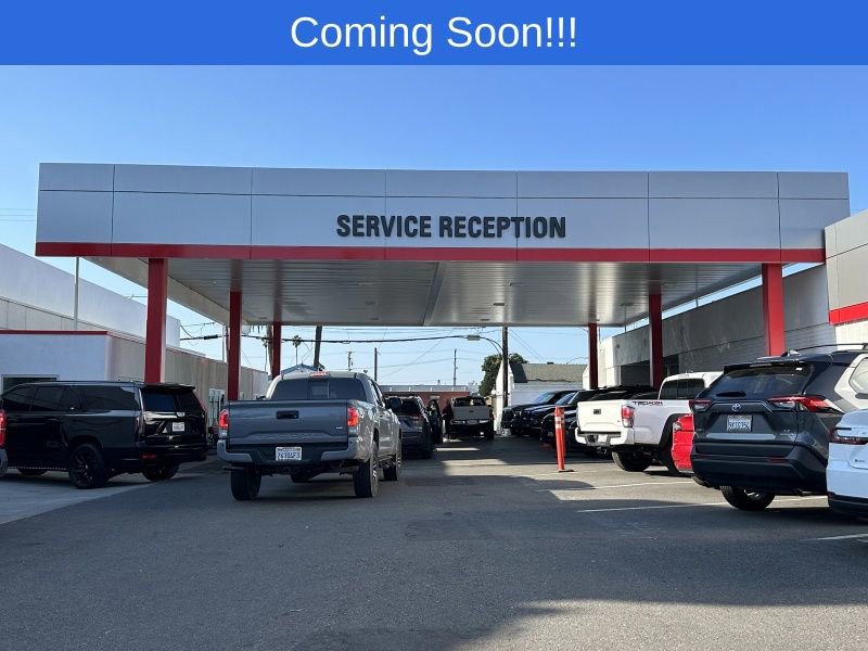 Used 2024 Jeep Wrangler Unlimited AWD/4WD image 35