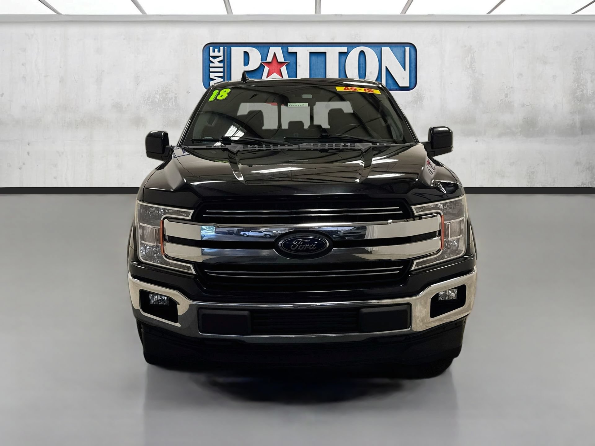 Used 2018 Ford F150 Lariat w/ Trailer Tow Package RWD image 2