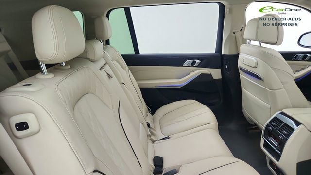 Used 2024 BMW X7 xDrive40i w/ Parking Assistance Package AWD/4WD image 26