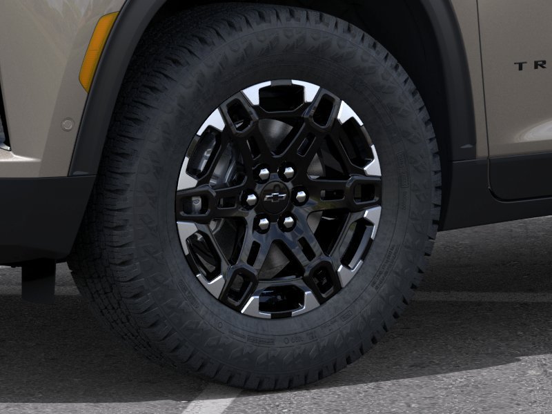 New 2027 Chevrolet Traverse Z71 w/ Enhanced Driving Package AWD/4WD image 9
