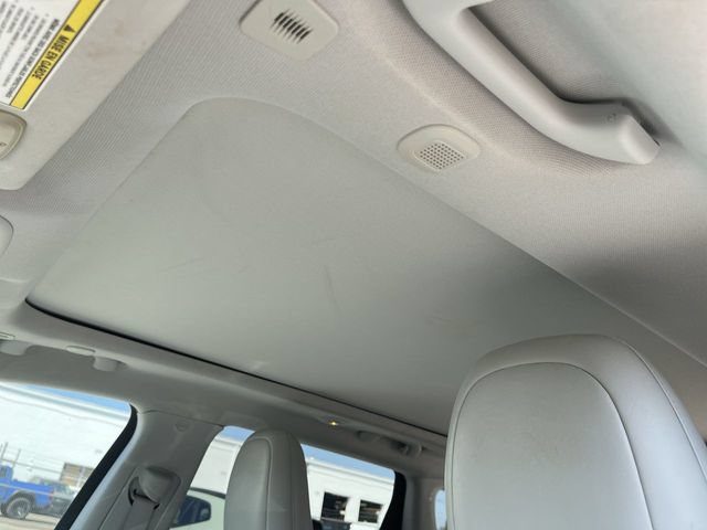 Used 2019 Jeep Cherokee Limited w/ Luxury Group AWD/4WD image 22
