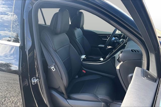 Certified 2026 Mercedes-Benz GLC 300 4MATIC image 32