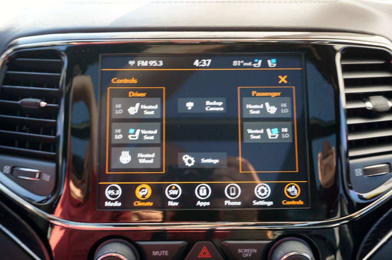 Used 2019 Jeep Grand Cherokee High Altitude AWD/4WD image 16