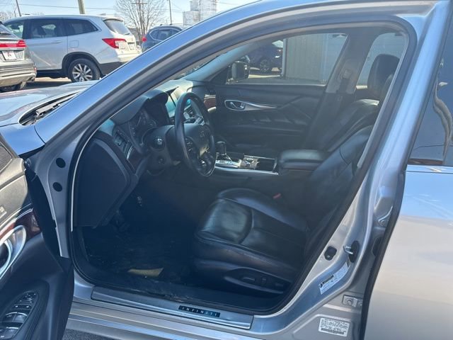 Used 2015 INFINITI Q70 3.7 image 10