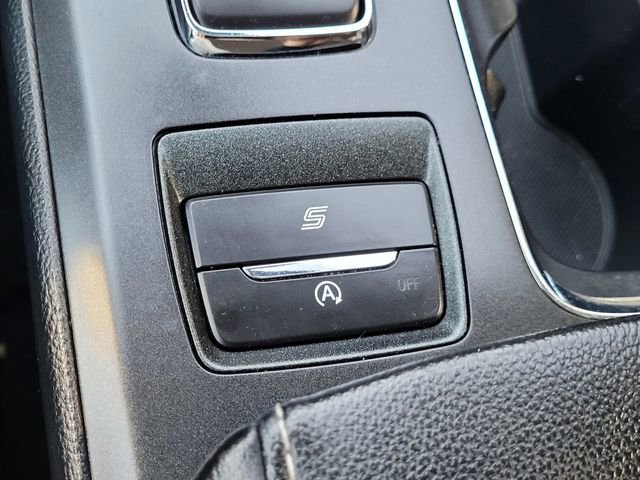 Used 2020 Ford Fusion SE image 13