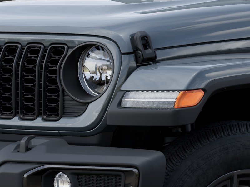 New 2025 Jeep Gladiator Sport AWD/4WD image 11