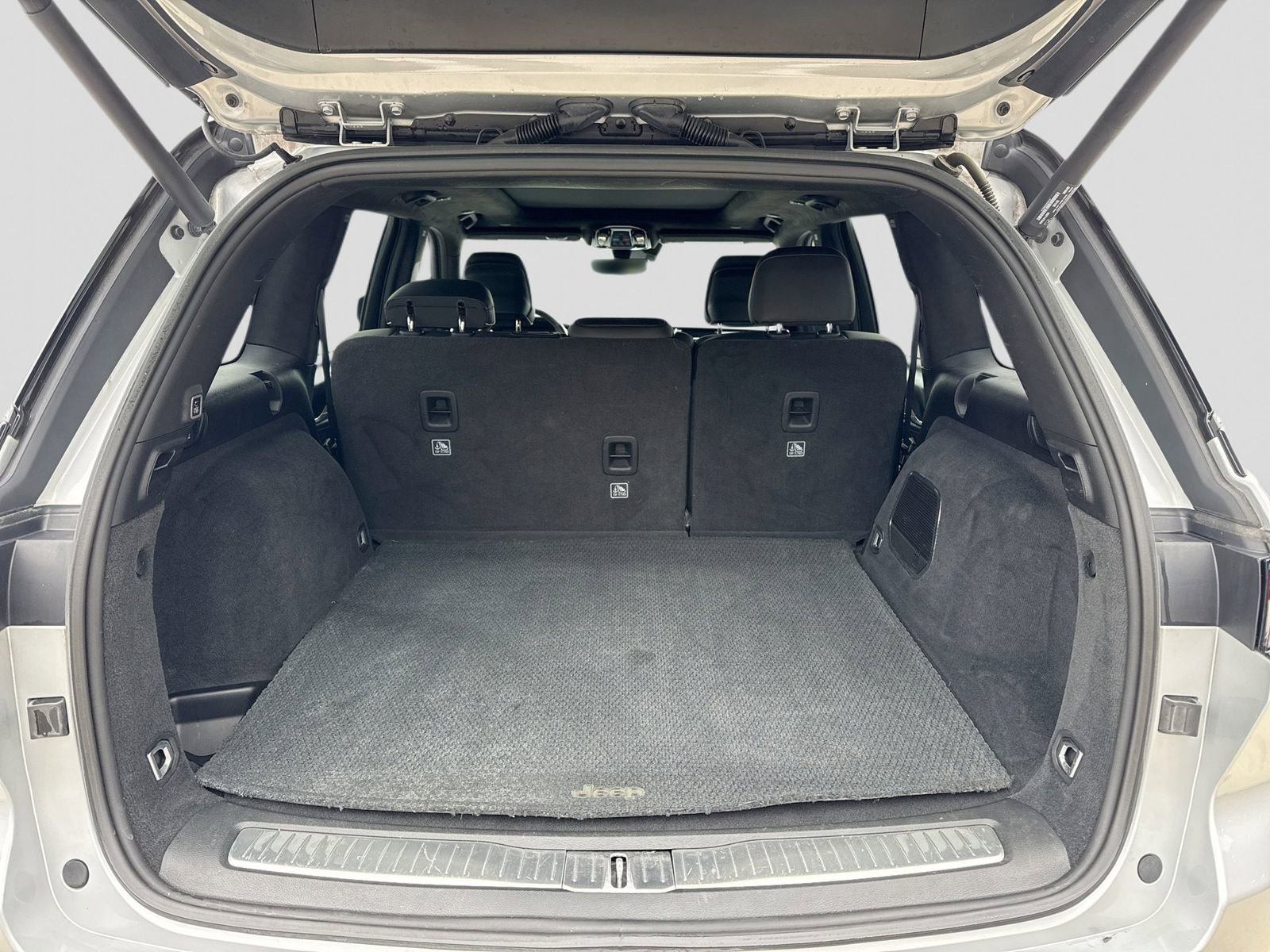 Used 2023 Jeep Grand Cherokee Summit image 38