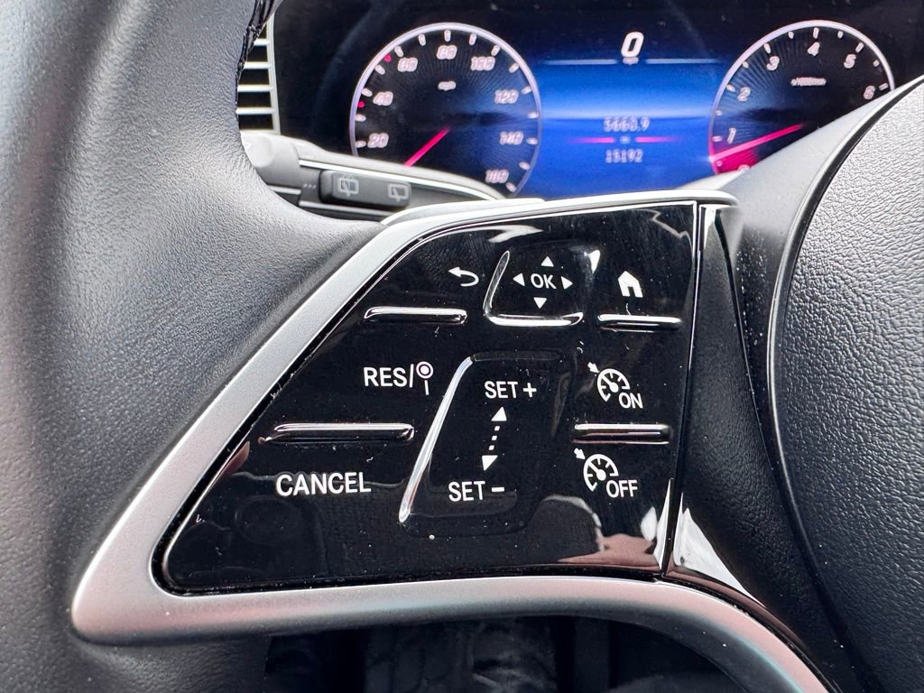 Used 2024 Mercedes-Benz GLE 350 4MATIC image 36