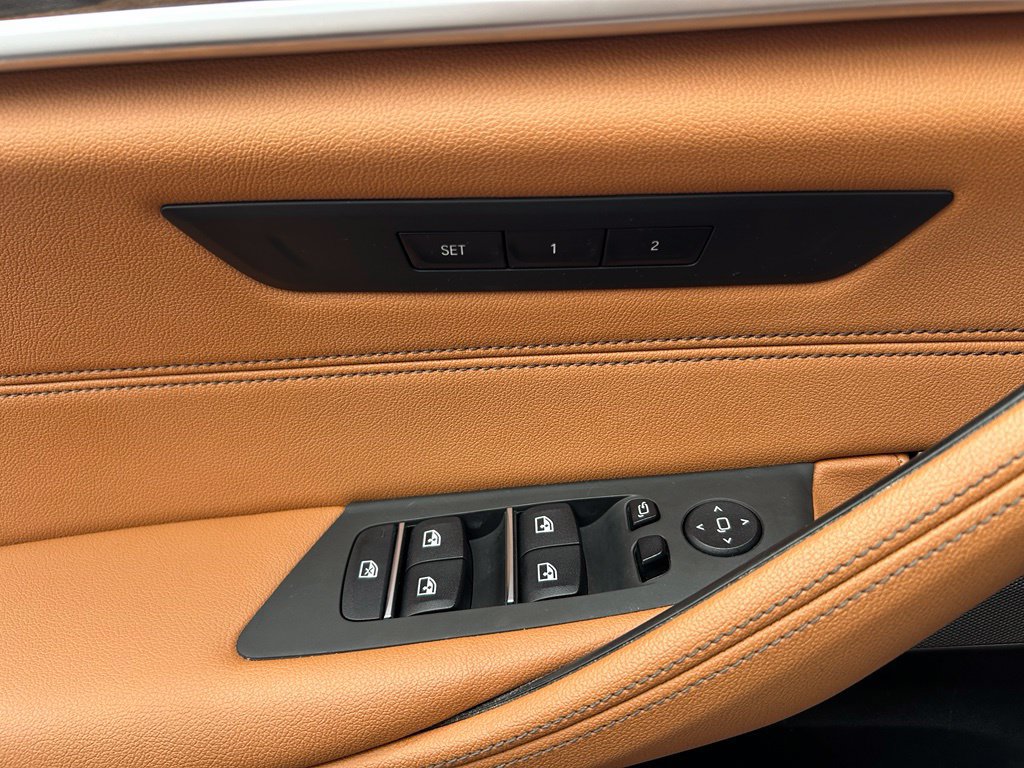 Used 2023 BMW 530e w/ M Sport Package RWD image 62