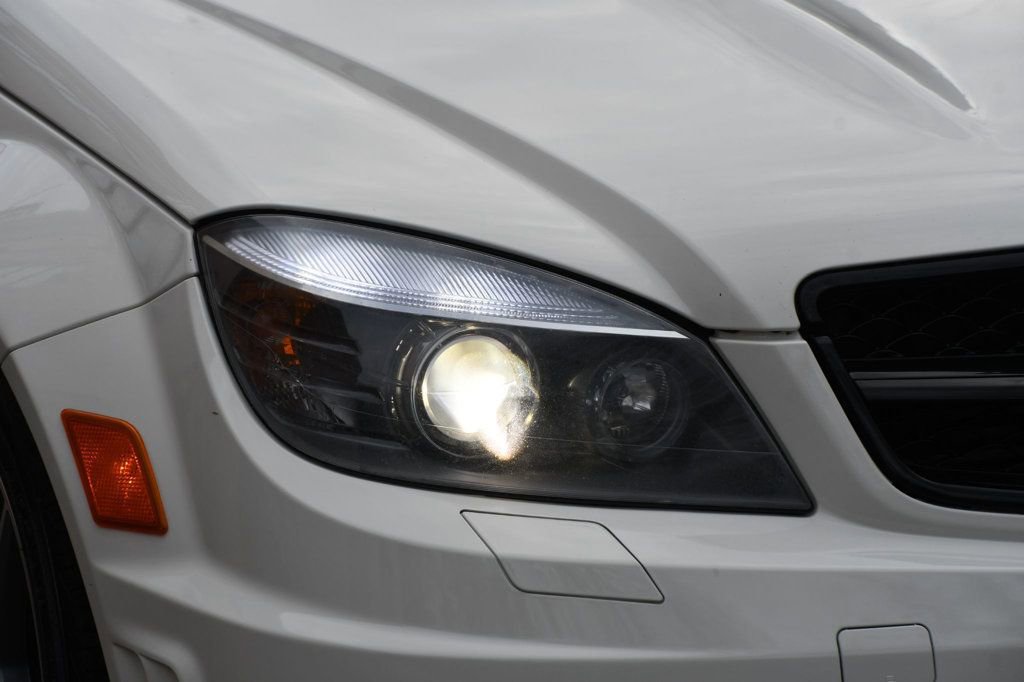 Used 2009 Mercedes-Benz C 63 AMG Sedan image 10