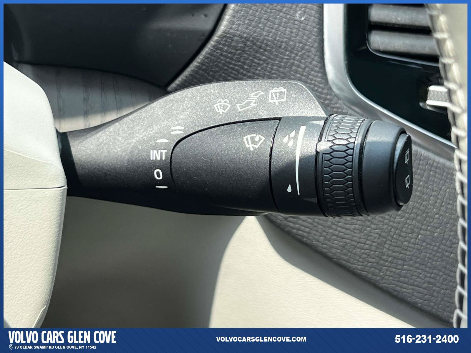 Used 2024 Volvo XC90 T8 Plus w/ Protection Package Premier AWD/4WD image 24