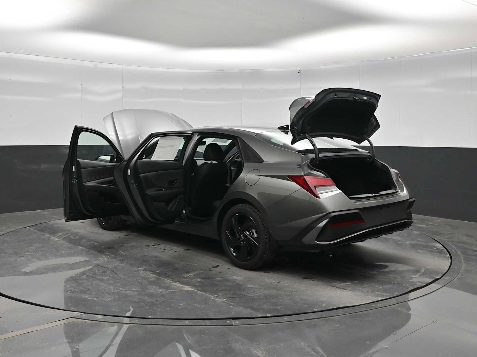 New 2026 Hyundai Elantra SEL Sport FWD image 49