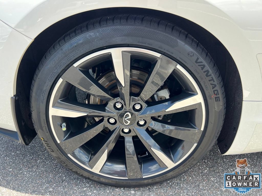 Used 2022 INFINITI Q60 3.0t Luxe w/ Cargo Package RWD image 16