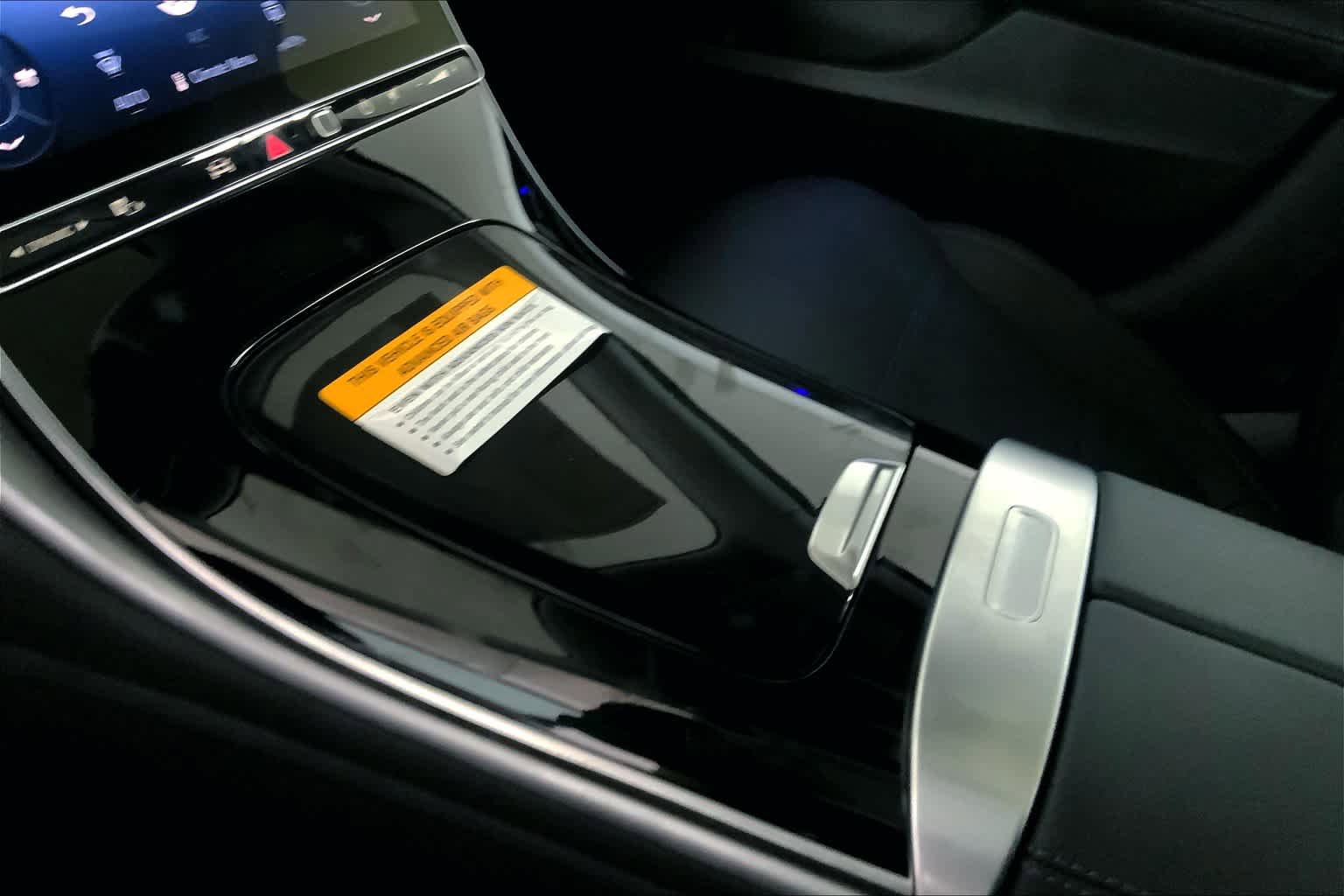 New 2025 Mercedes-Benz C 300 4MATIC Sedan image 11