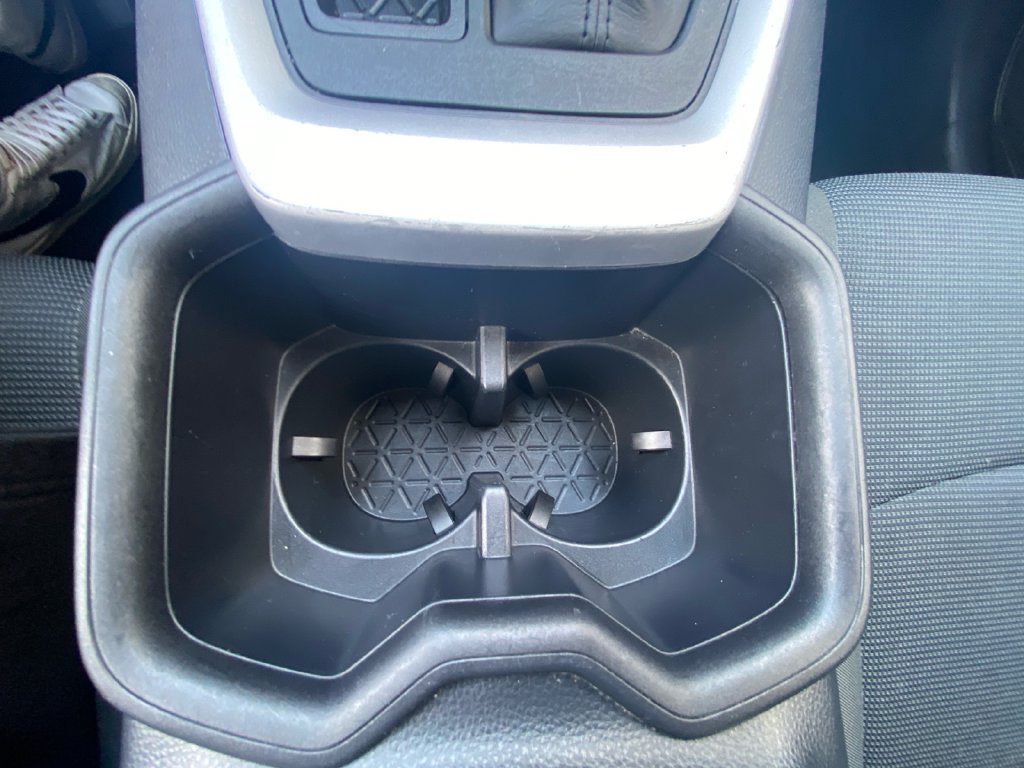 Used 2025 Toyota RAV4 LE AWD/4WD image 25