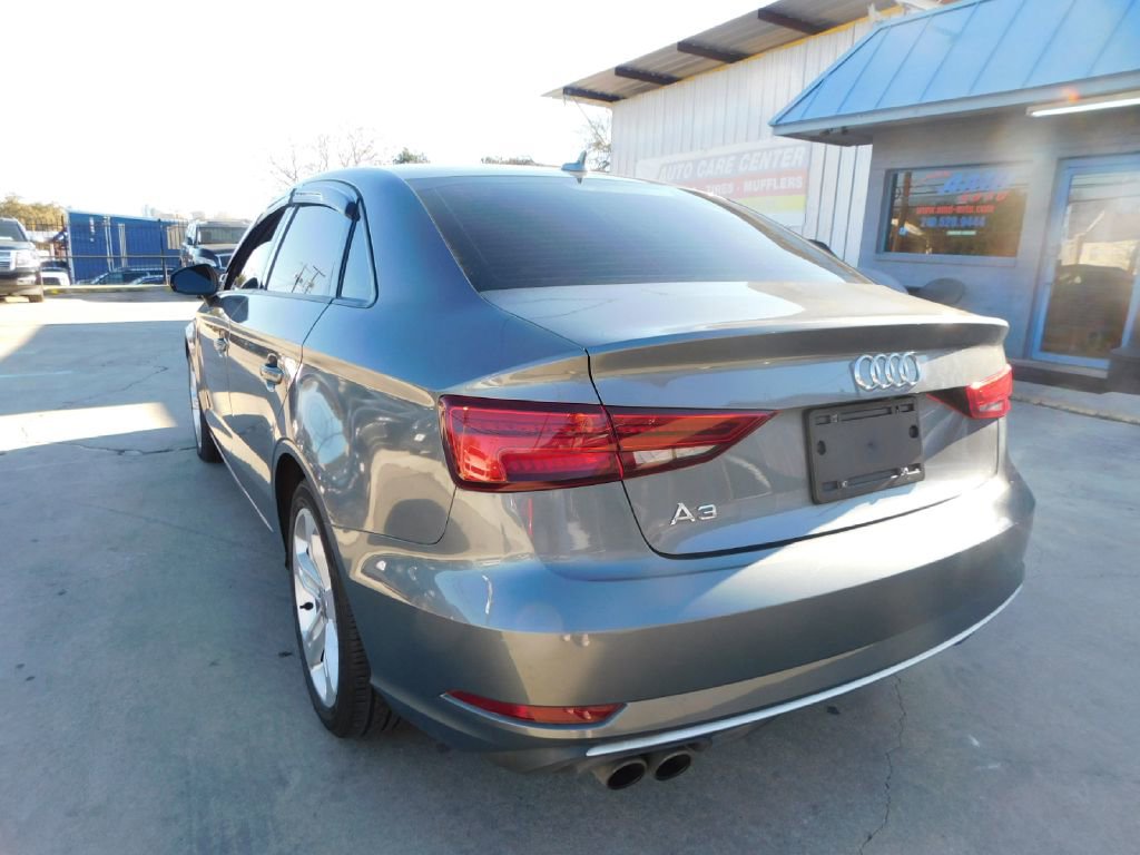 Used 2018 Audi A3 2.0T Premium w/ Convenience Package FWD image 5